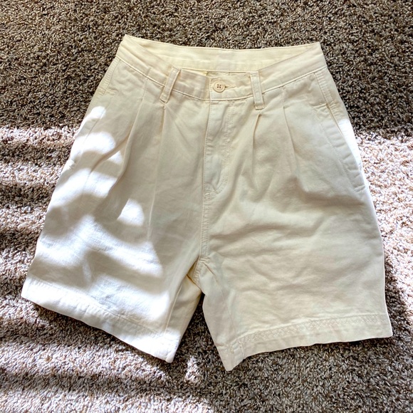 Alani shorts brandy melville Clearance